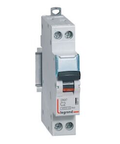 Disjoncteur DNX³ 4500 - vis/vis - U+N 230V~ 2A - 4,5kA - courbe C - 1 module - 406771